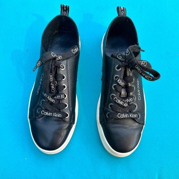 Calvin Klein Shoes - Women's Black Calvin Klein sneaker, size 7